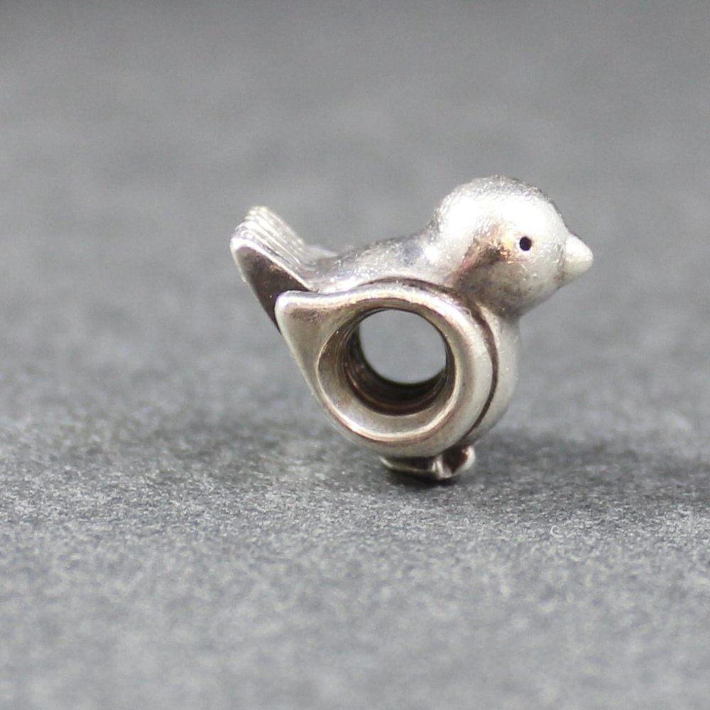 Pandora Retired Authentic 790424 Happy Little Bird 925 Ale Charm Bead